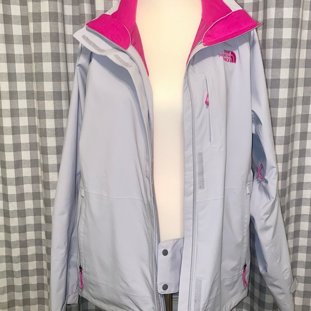 North Face Ladies Waterproof DryVent Jacket